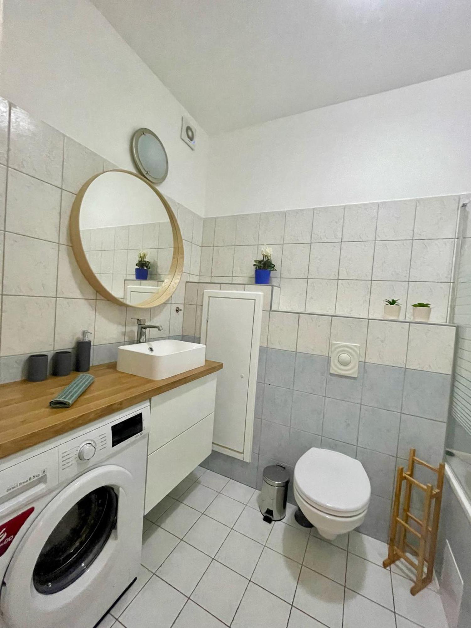 #Klauzal11#Design Apartment #2Bdrm #Freeparking Boedapest Buitenkant foto